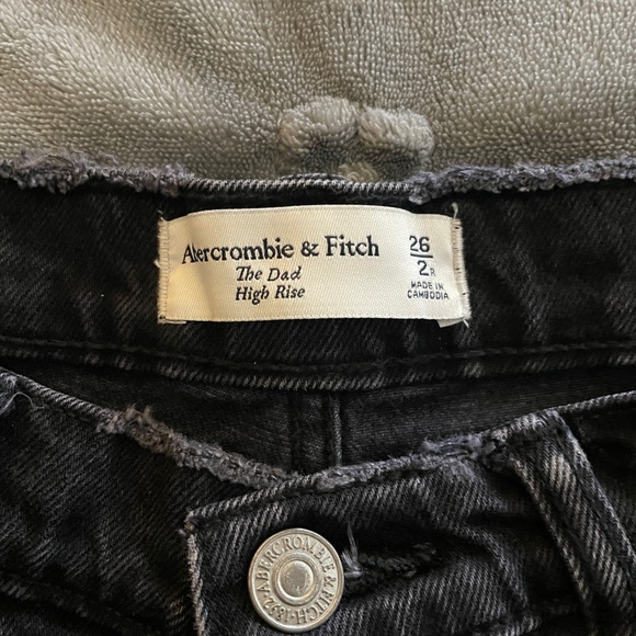 Abercrombie Dad High Rise Jeans - Picture 4 of 4